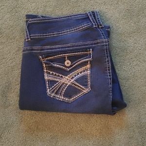 Wallflower jeans size 17